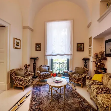 Palazzo Rollo Lecce
