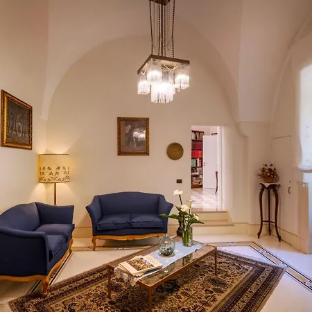 Palazzo Rollo Lecce