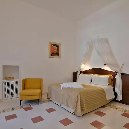 Palazzo Rollo Lecce