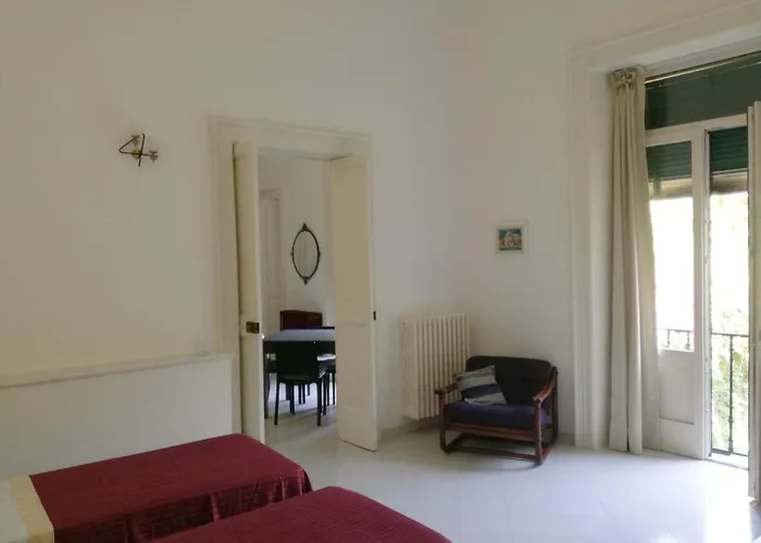 Palazzo Rollo 4* לצ'ה