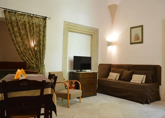 Palazzo Rollo לינה וארוחת בוקר 4*