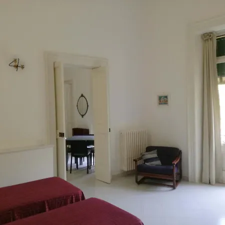 Palazzo Rollo 4* לצ'ה