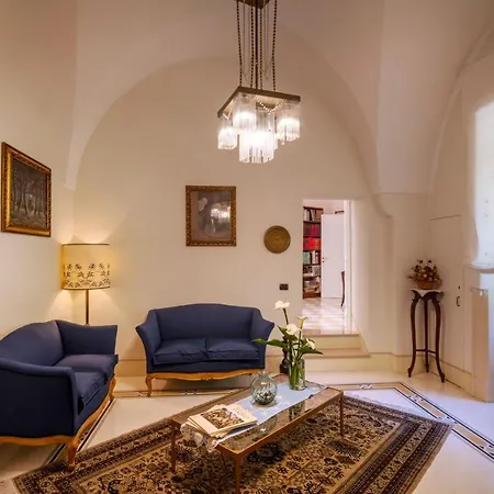Palazzo Rollo Lecce