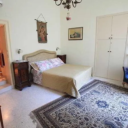Palazzo Rollo Bed & Breakfast Lecce