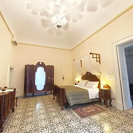 Palazzo Rollo Bed & Breakfast