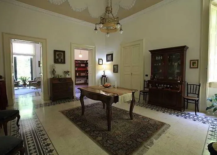 Bed & Breakfast Palazzo Rollo Lecce